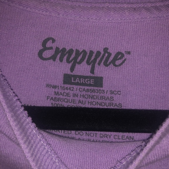 Lavender ‘heartbreaker’ Tee - Picture 4 of 4